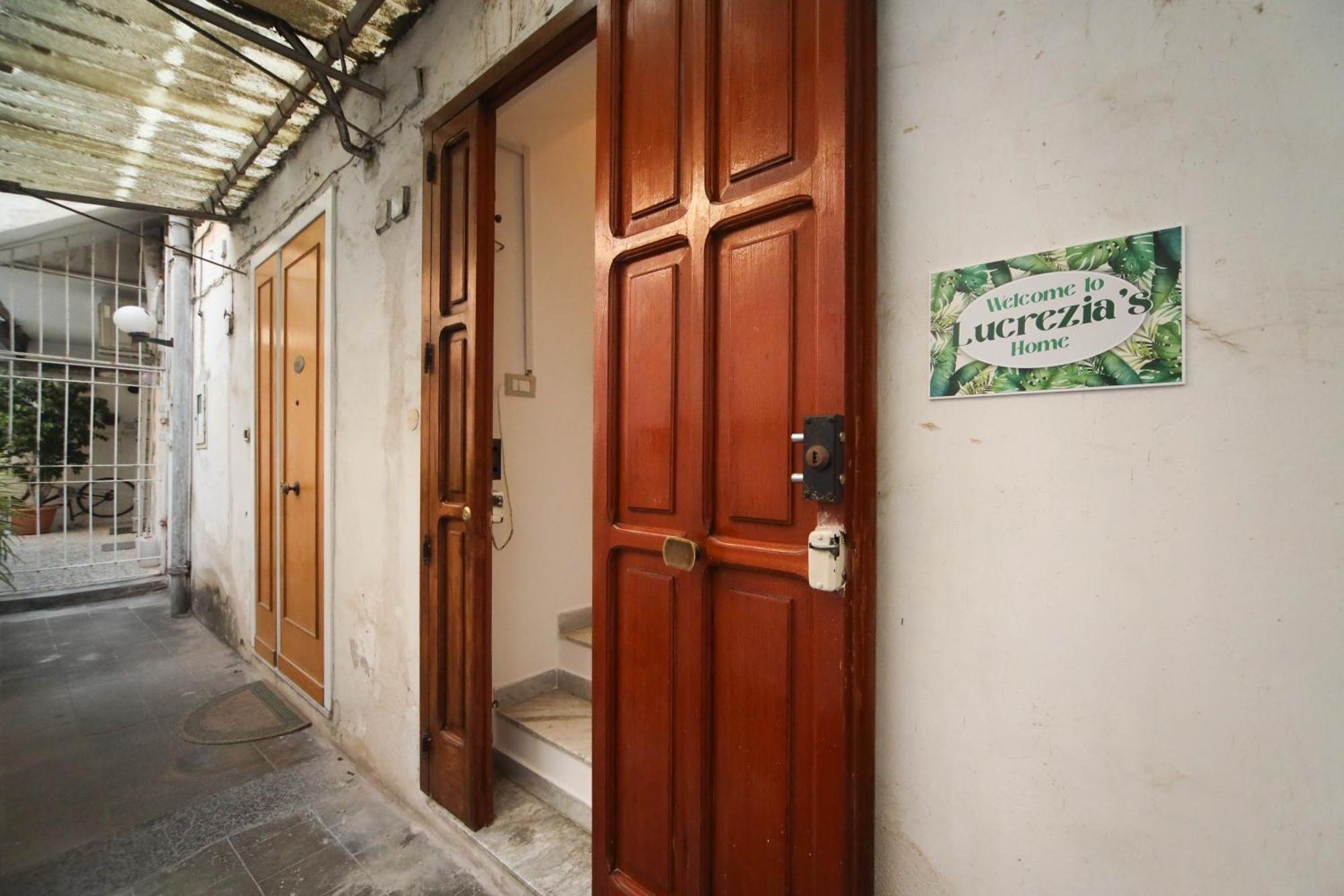 Lucrezia'S Home Castellammare di Stabia Dış mekan fotoğraf